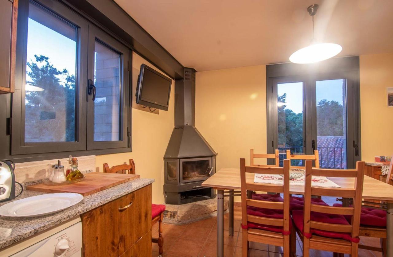 Casa Rural Graeras En Castigaleu Luaran gambar