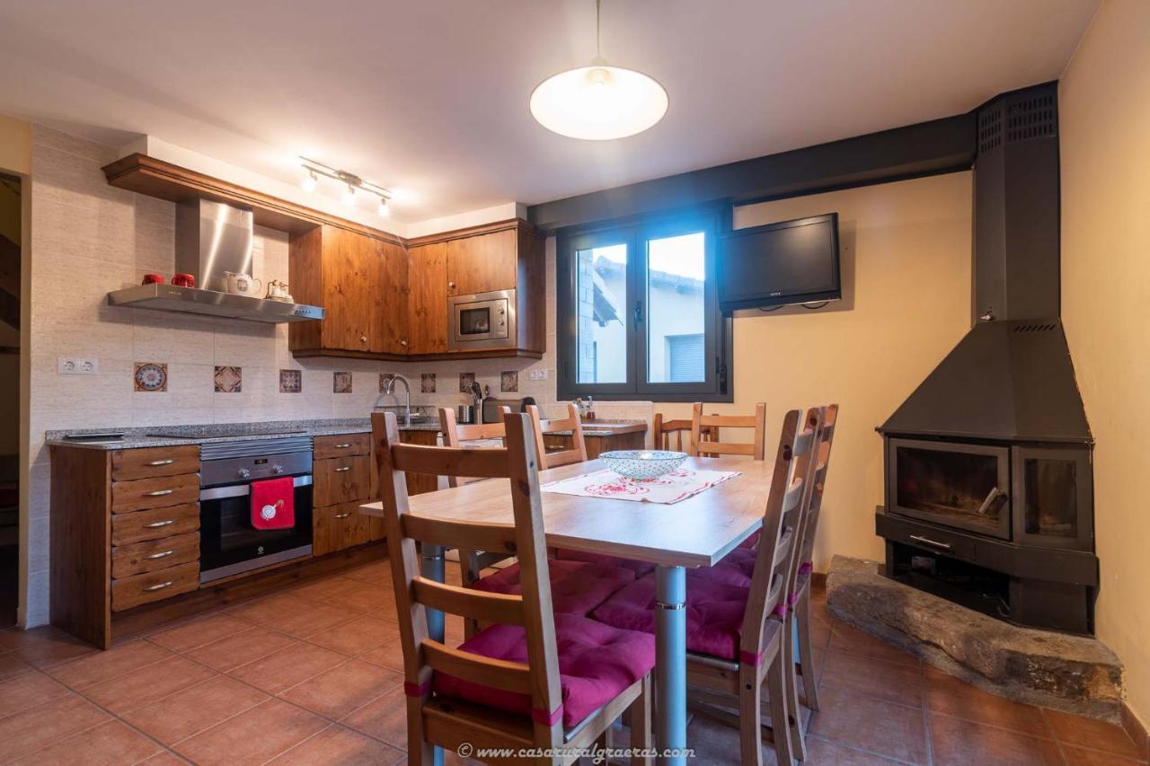 Casa Rural Graeras En Castigaleu Luaran gambar