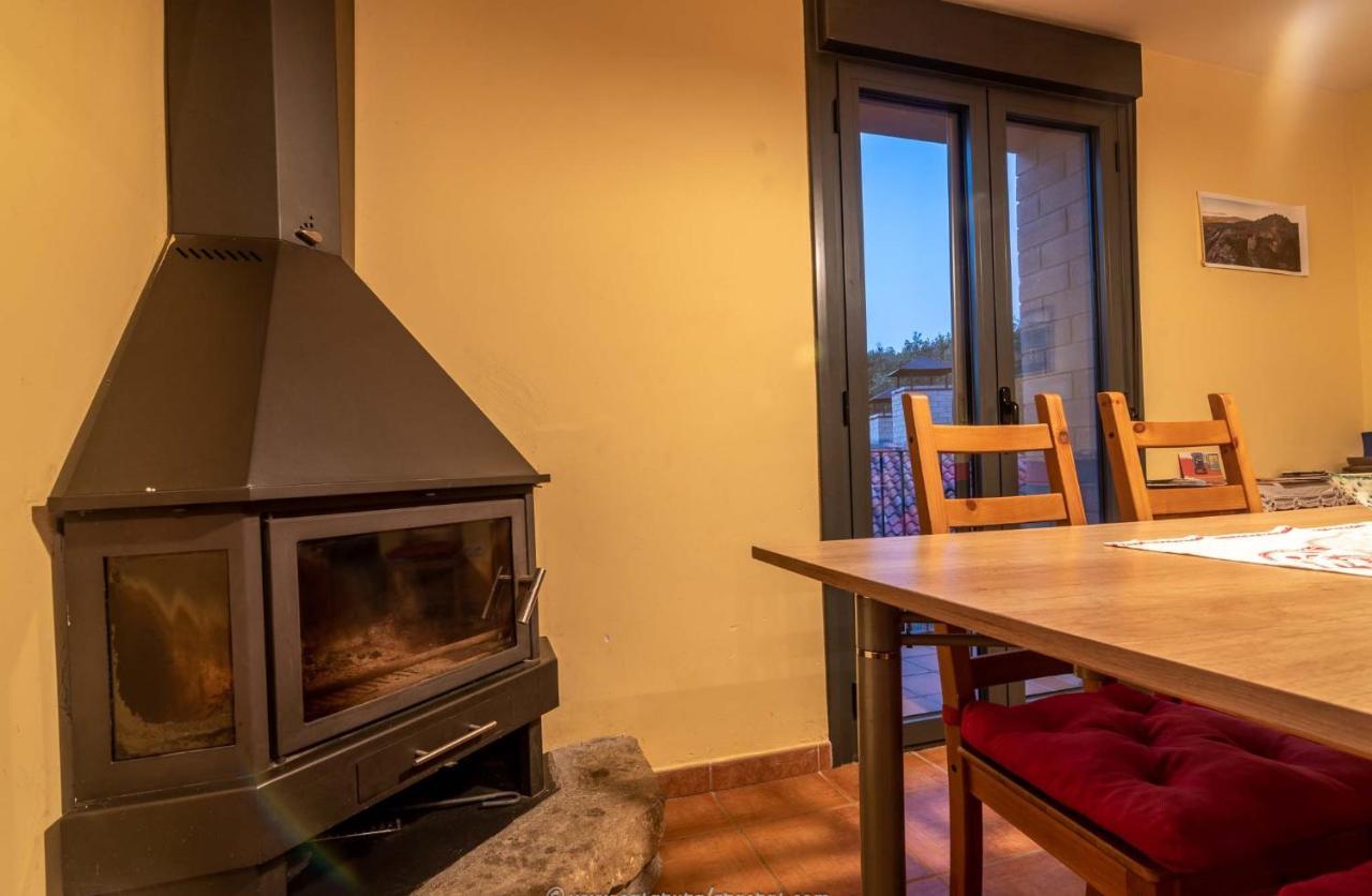 Casa Rural Graeras En Castigaleu Luaran gambar
